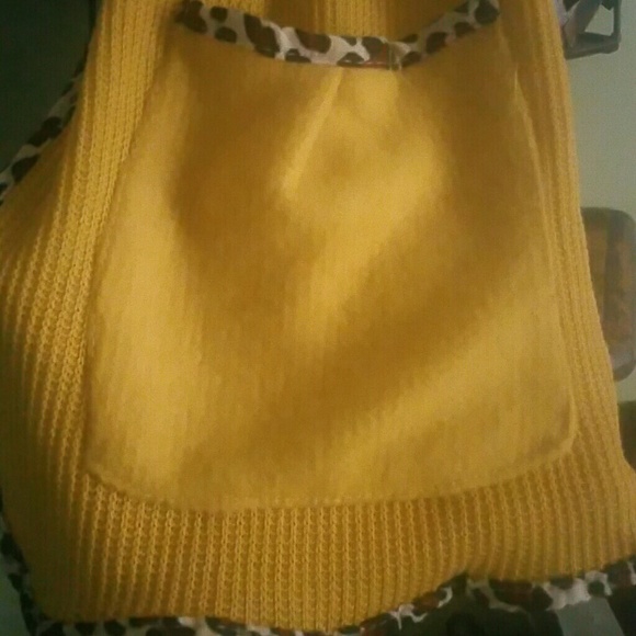 Scarf - Picture 3 of 3